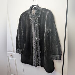 Faux Fur Women Winter Coat Black Acrylic  And Polyester Vintage Vegan Medium
